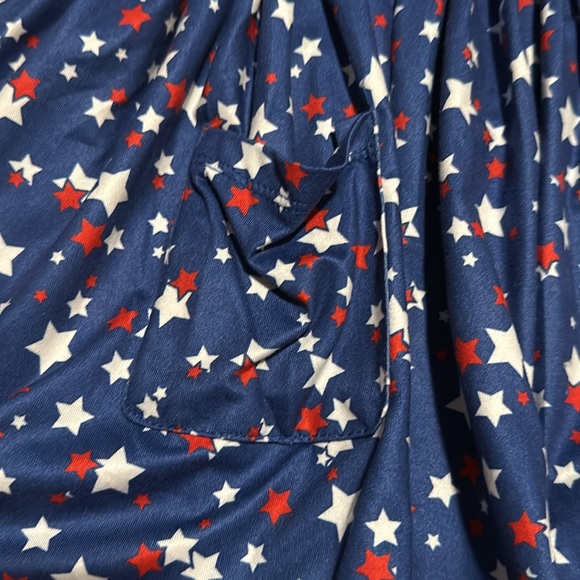 Mika and Rose Stars Toddler Dress with Pockets size 2 - Picture 3 of 4